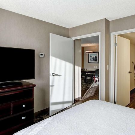Hampton Inn & Suites By Hilton Calgary-Airport Dış mekan fotoğraf