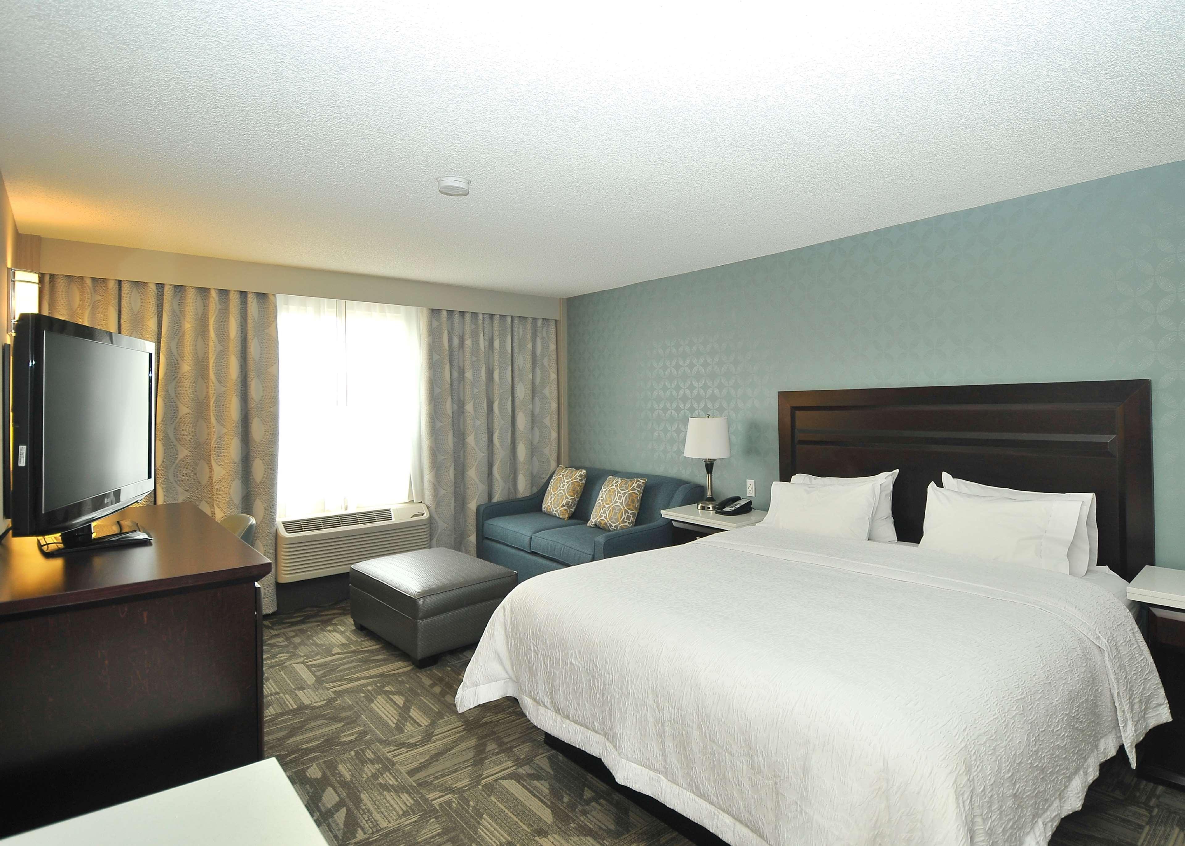Hampton Inn & Suites By Hilton Calgary-Airport Dış mekan fotoğraf