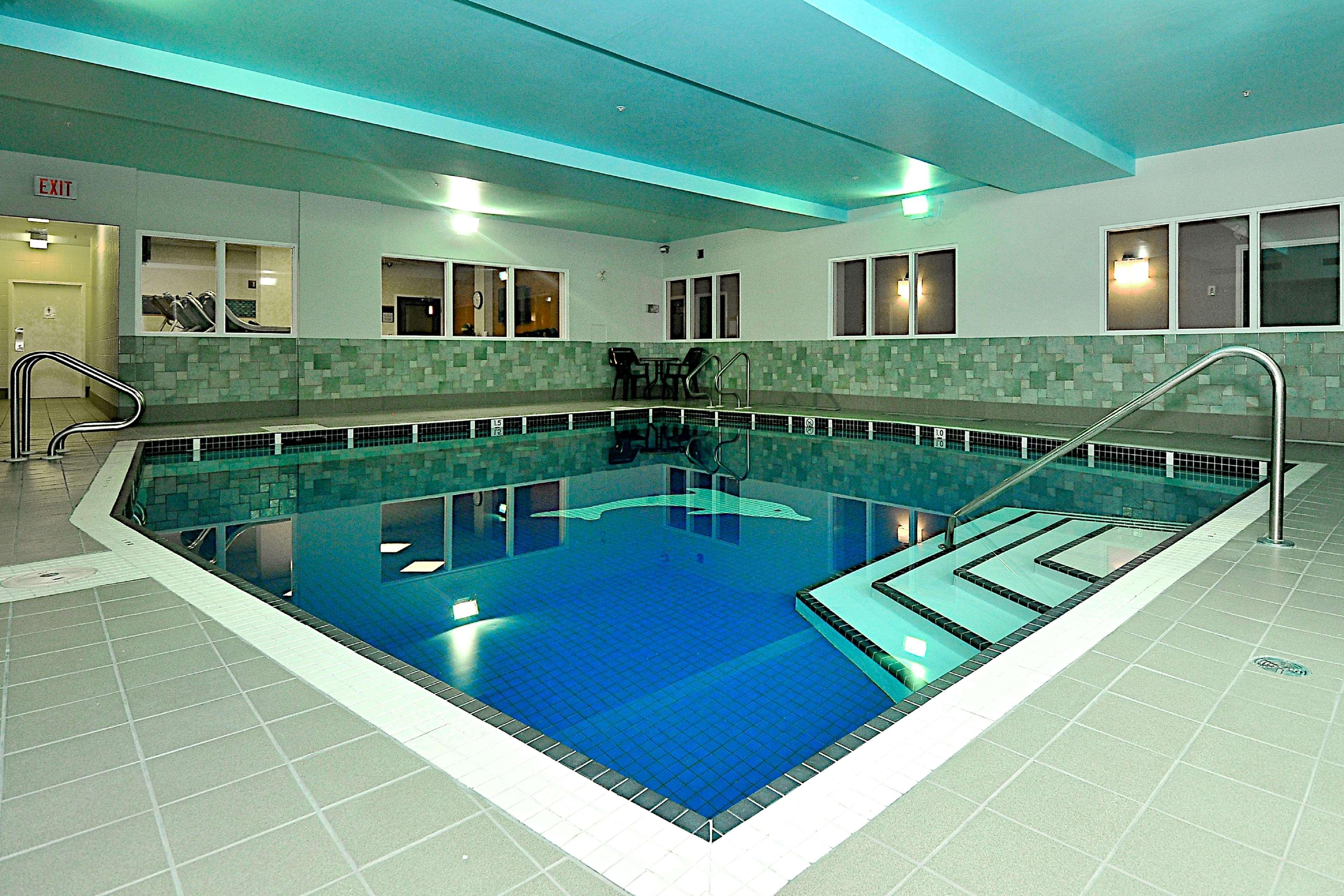 Hampton Inn & Suites By Hilton Calgary-Airport Dış mekan fotoğraf