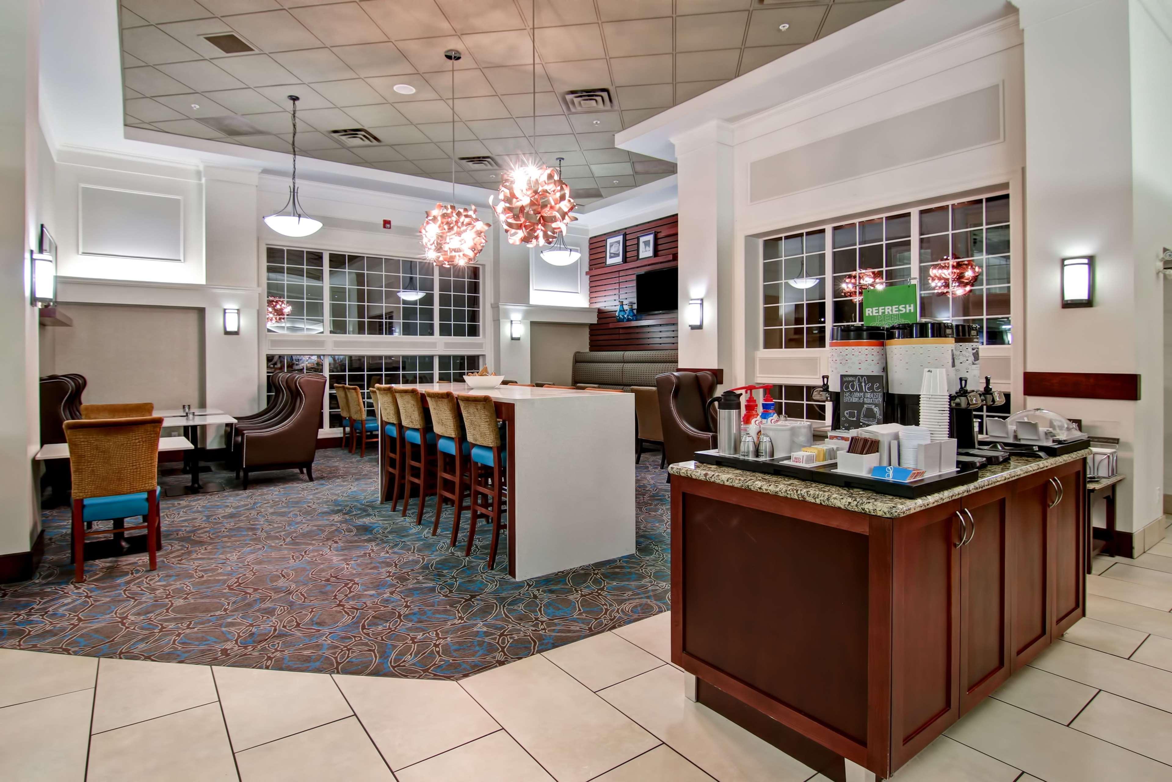 Hampton Inn & Suites By Hilton Calgary-Airport Dış mekan fotoğraf