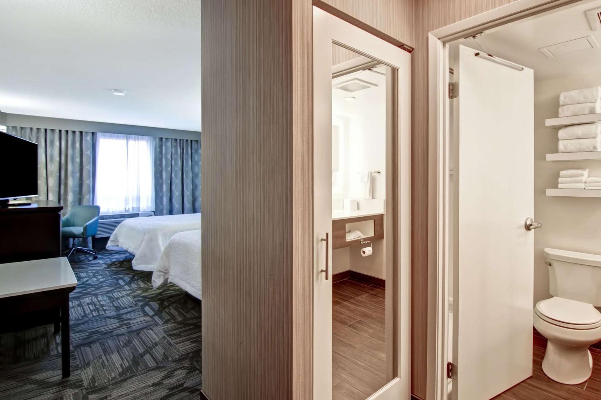 Hampton Inn & Suites By Hilton Calgary-Airport Dış mekan fotoğraf