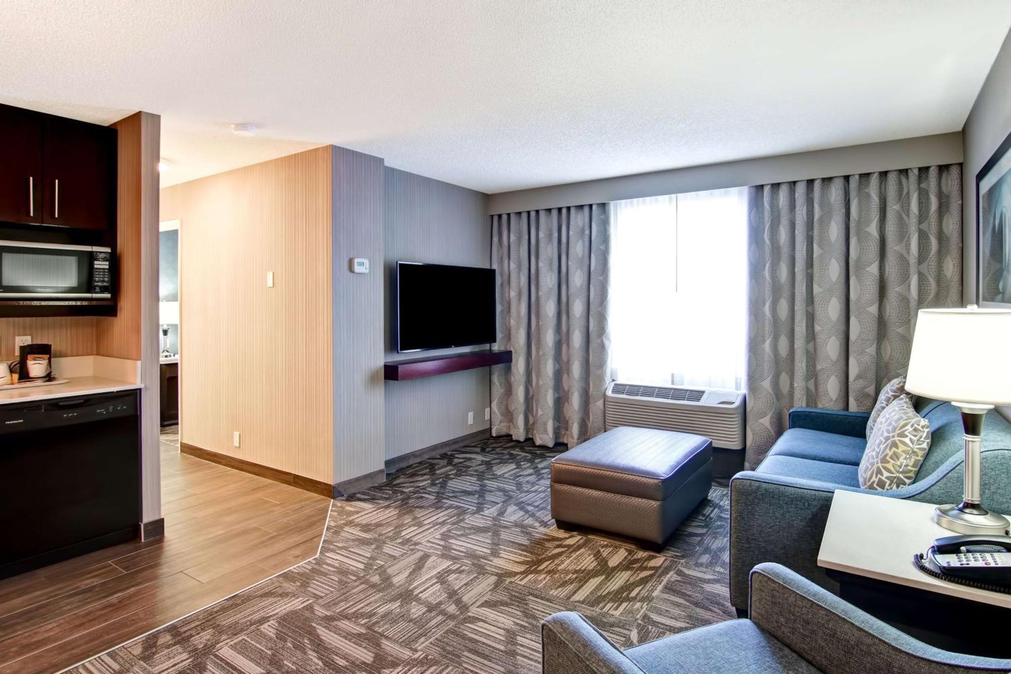 Hampton Inn & Suites By Hilton Calgary-Airport Dış mekan fotoğraf