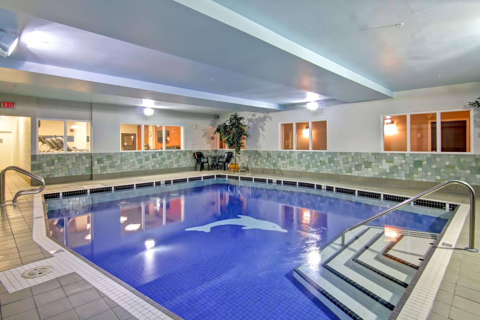 Hampton Inn & Suites By Hilton Calgary-Airport Dış mekan fotoğraf