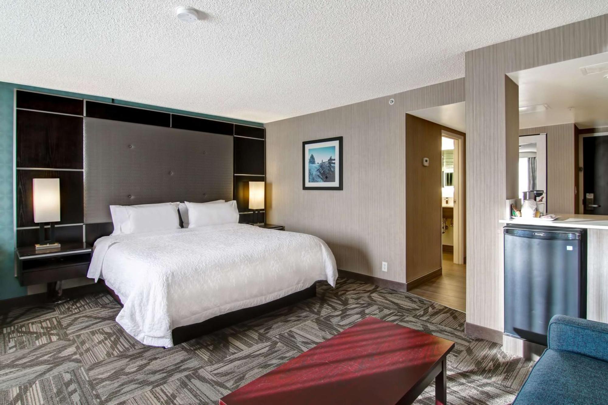 Hampton Inn & Suites By Hilton Calgary-Airport Dış mekan fotoğraf