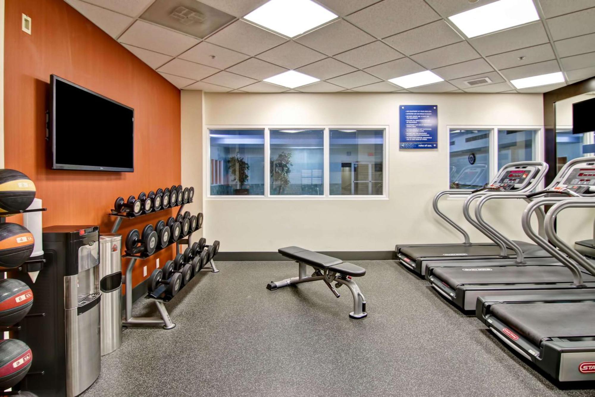 Hampton Inn & Suites By Hilton Calgary-Airport Dış mekan fotoğraf