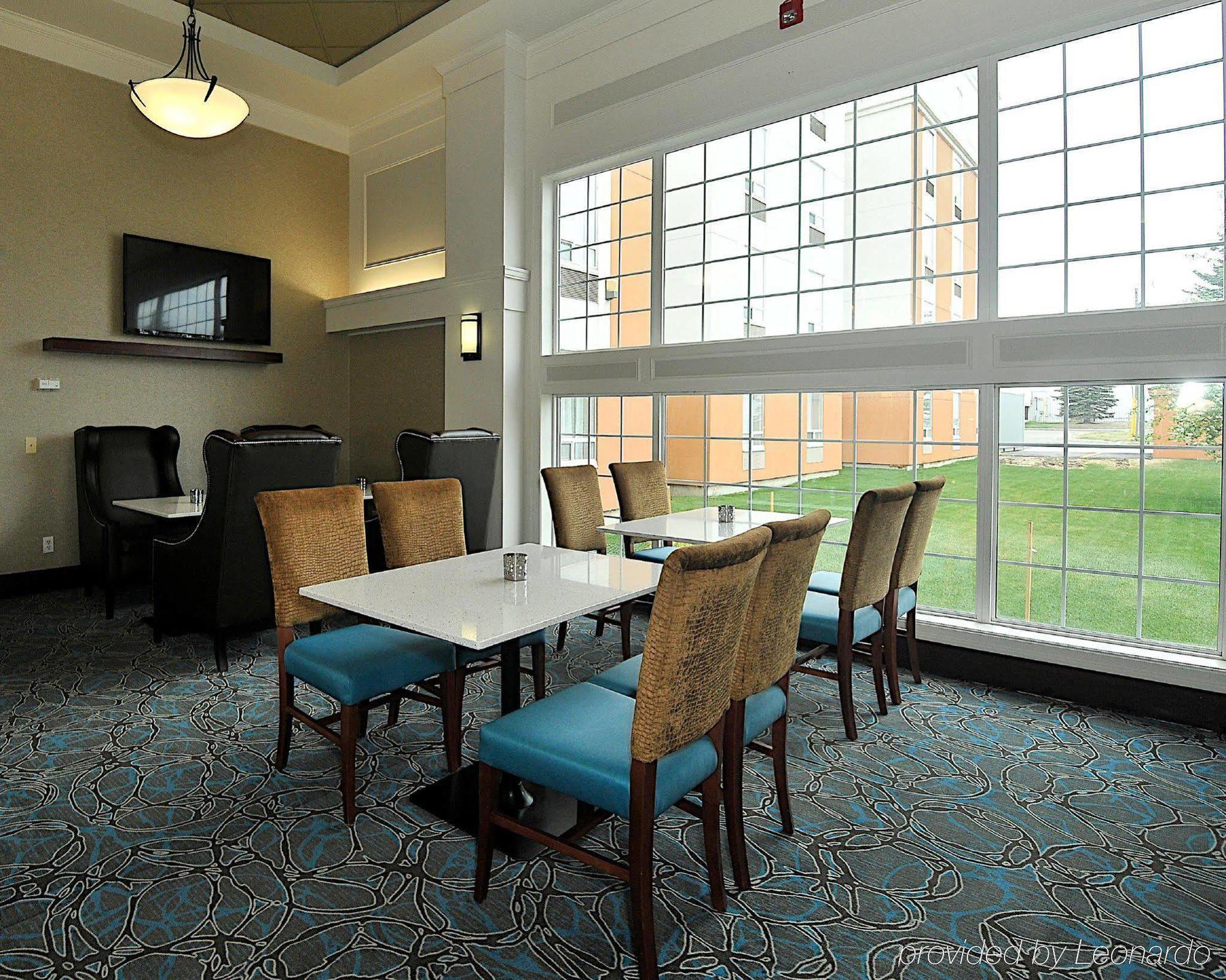 Hampton Inn & Suites By Hilton Calgary-Airport Dış mekan fotoğraf