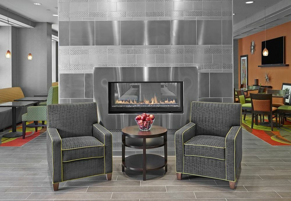 Hampton Inn & Suites By Hilton Calgary-Airport Dış mekan fotoğraf